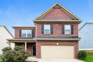 221 Sableshire Way in Locust Grove, GA - Building Photo
