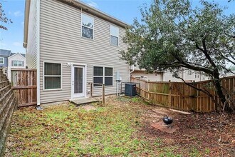 7051 Fringe Flower Dr in Austell, GA - Building Photo - Building Photo