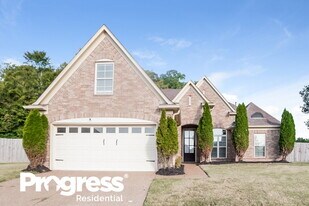 10340 Hillman Cove in Olive Branch, MS - Building Photo