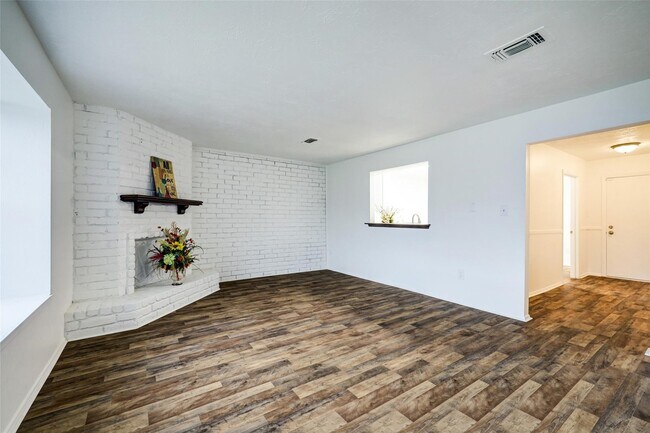 15251 Buckle Ln in Houston, TX - Building Photo - Building Photo