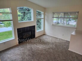705 Pearl Dr in Anchorage, AK - Building Photo