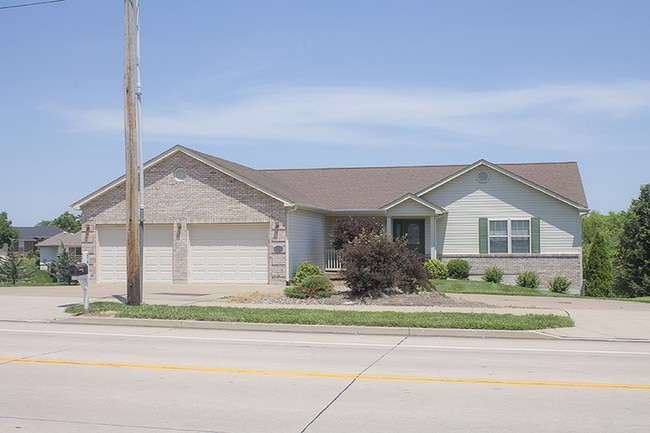 541 Southampton Dr in Columbia, MO - Building Photo - Building Photo