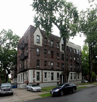 158-16 Sanford Ave Apartments