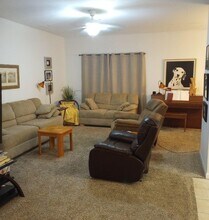 1610 Annabellas Way in Panama City Beach, FL - Foto de edificio - Building Photo