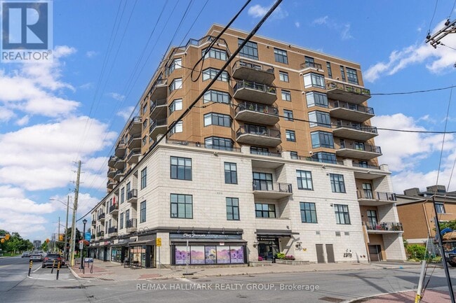 property at 420-420 Berkley Ave