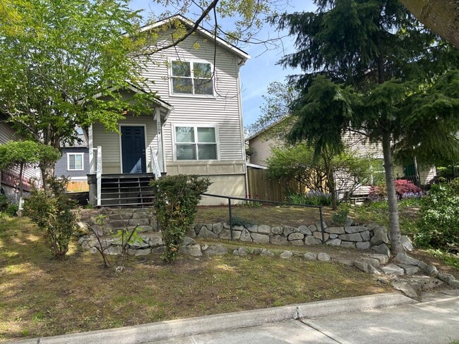 2104 S Judkins St in Seattle, WA - Building Photo - Building Photo