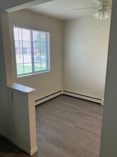 300 Washington St in South Lyon, MI - Building Photo - Building Photo