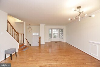 5440 Barrister Pl in Alexandria, VA - Building Photo - Building Photo