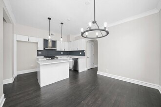 3564 W Lyndale St in Chicago, IL - Building Photo - Building Photo