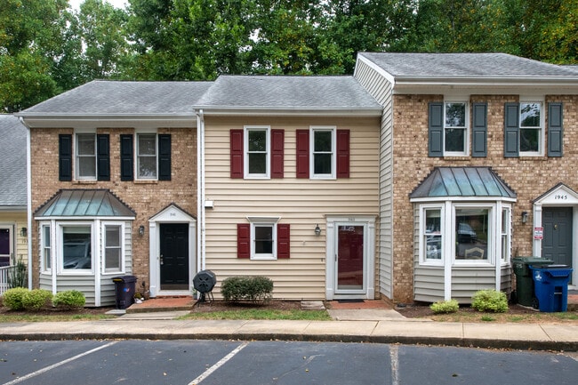 1943 Trexler Ct in Raleigh, NC - Building Photo - Building Photo