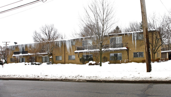 Glen Allen Apartments photo'