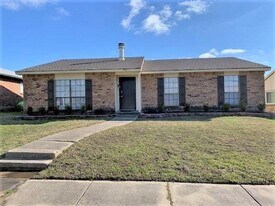 5549 Vaden St in The Colony, TX - Building Photo