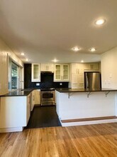 1612 SW 166th St in Burien, WA - Building Photo - Building Photo
