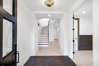 39 Crain Sq Blvd in Houston, TX - Building Photo - Building Photo
