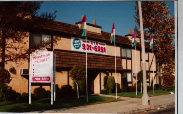 Woodman Court in Van Nuys, CA - Building Photo - Building Photo