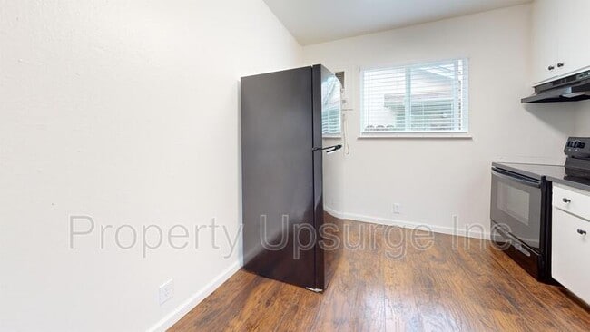 1558 Bridge St in Oroville, CA - Building Photo - Building Photo