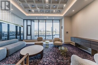 1 Kyle Lowry Rd in Toronto, ON - Building Photo - Building Photo