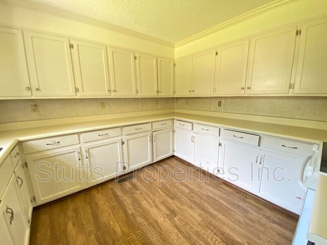 property at 1388 Co Rd 428