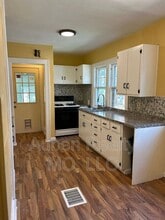 5514 Harrison St in Kansas City, MO - Building Photo - Building Photo
