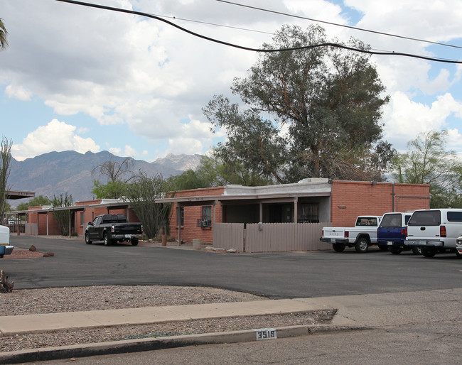 3519 E Water St in Tucson, AZ - Building Photo - Building Photo