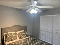 3900 Woodchase Dr photo'