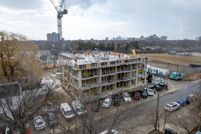 Symington in Toronto, ON - Building Photo - Building Photo