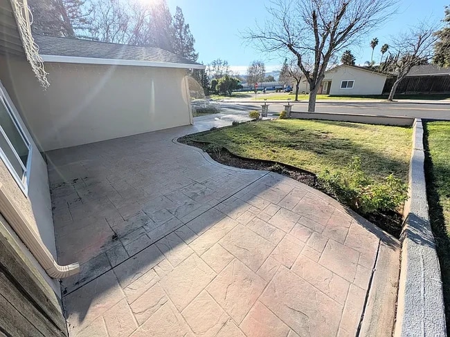 130 Avenida Espana in San Jose, CA - Foto de edificio - Building Photo