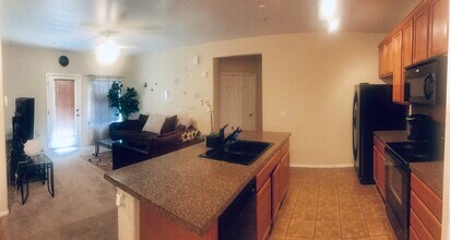 2682 S Cathay Way, Unit 106 in Aurora, CO - Building Photo - Building Photo