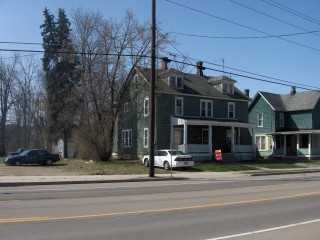 1390 E Second St in Jamestown, NY - Foto de edificio - Building Photo