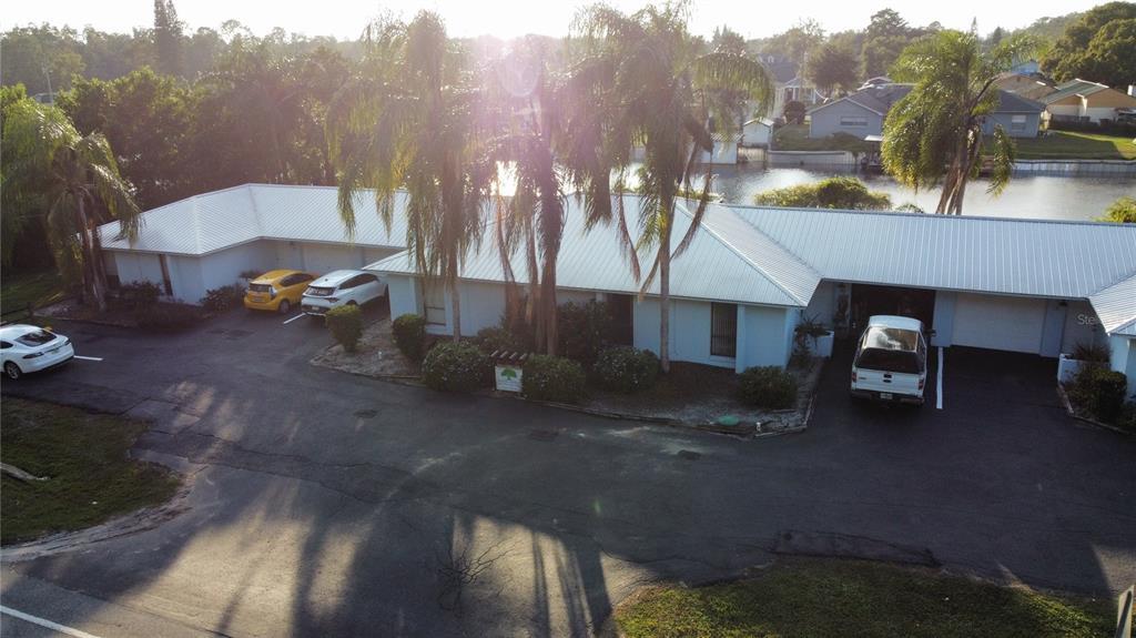 26645 County Rd 561 in Tavares, FL - Foto de edificio