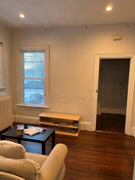 76 Curtis St, Unit 1 in Somerville, MA - Building Photo