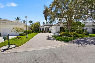 6778 Oakmont Way in West Palm Beach, FL - Building Photo - Building Photo