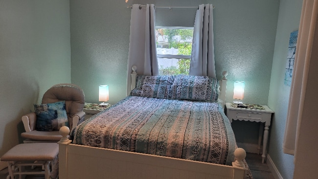 11619 80th Ave, Unit Flamingo in Seminole, FL - Foto de edificio - Building Photo