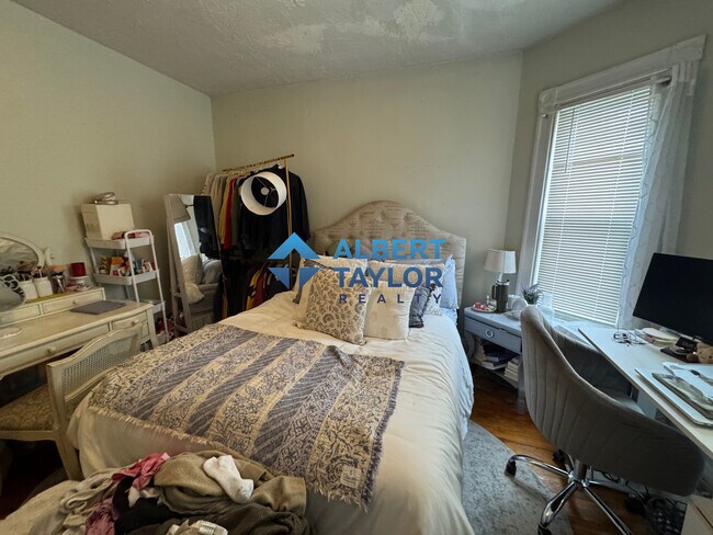 380 Washington St, Unit 1