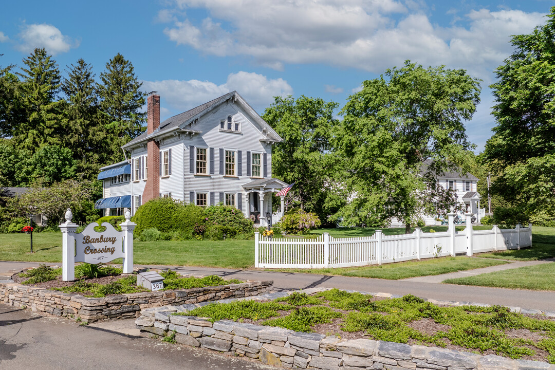 Banbury Crossing in Old Saybrook, CT - Building Photo