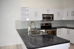 13492 Exotica Ln in Wellington, FL - Building Photo