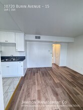 10720 S Burin Ave in Inglewood, CA - Foto de edificio - Building Photo