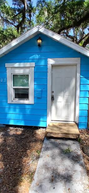 property at 1503 Palmway St
