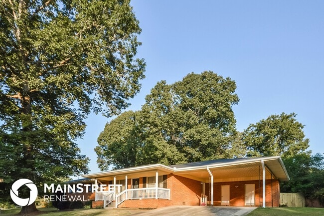 10803 Mallard Dr in Jonesboro, GA - Building Photo - Building Photo
