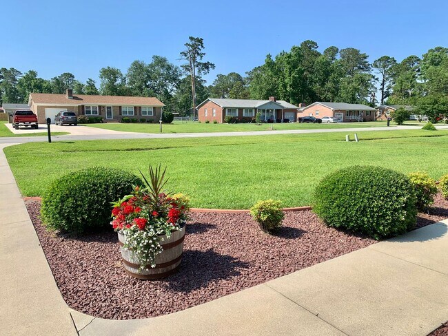 213 Dogwood St in Havelock, NC - Building Photo - Building Photo