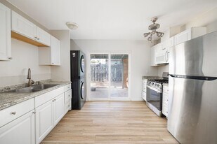 767 Ball Ave in Escondido, CA - Building Photo