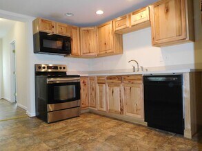 447-449 W 5th St in Waynesboro, PA - Building Photo - Building Photo