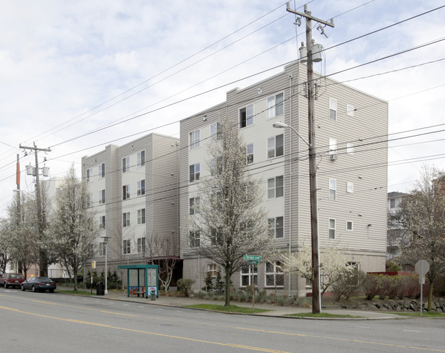 Cal Anderson House in Seattle, WA - Foto de edificio - Building Photo