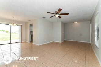 1824 NE 7th Pl in Cape Coral, FL - Building Photo - Building Photo