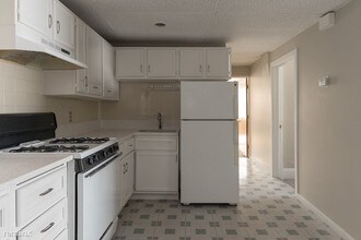3650 W George St-Unit -Unit 2F in Chicago, IL - Building Photo - Building Photo