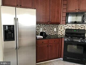 43920 Hickory Corner Terrace in Ashburn, VA - Building Photo - Building Photo