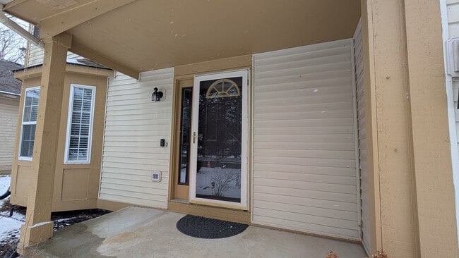 1617 Norton Creek Blvd in Wixom, MI - Building Photo - Building Photo