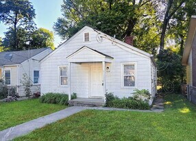 4029 Parthenia Ave in Louisville, KY - Building Photo
