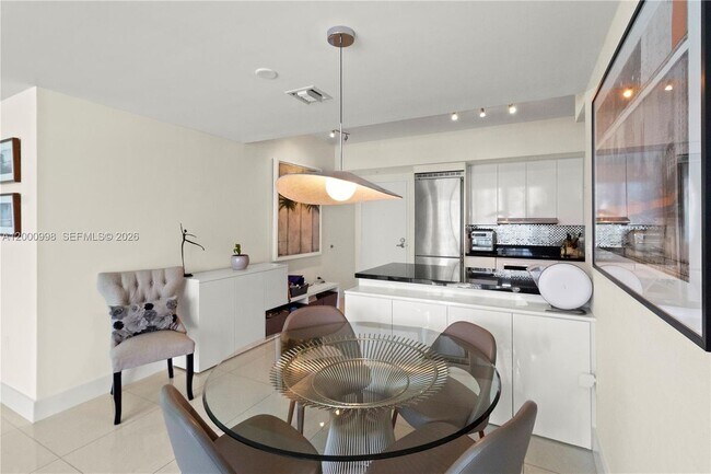 property at 92 SW 3rd St