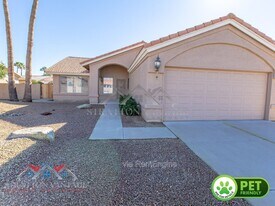 24625 S Rosewood Dr in Sun Lakes, AZ - Building Photo